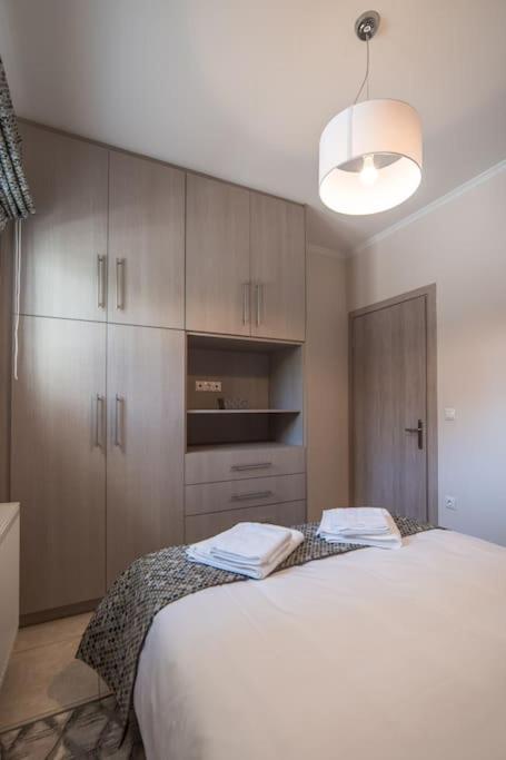 נאפפליו Effie'S Two Bedroom Apartment מראה חיצוני תמונה