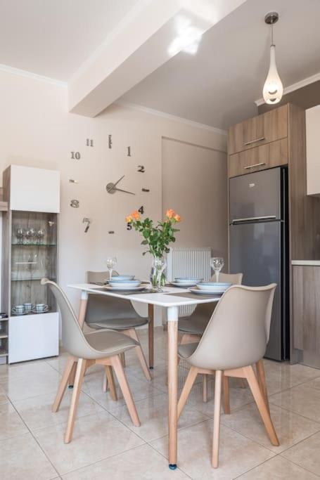 נאפפליו Effie'S Two Bedroom Apartment מראה חיצוני תמונה