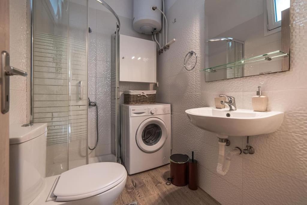 נאפפליו Effie'S Two Bedroom Apartment מראה חיצוני תמונה