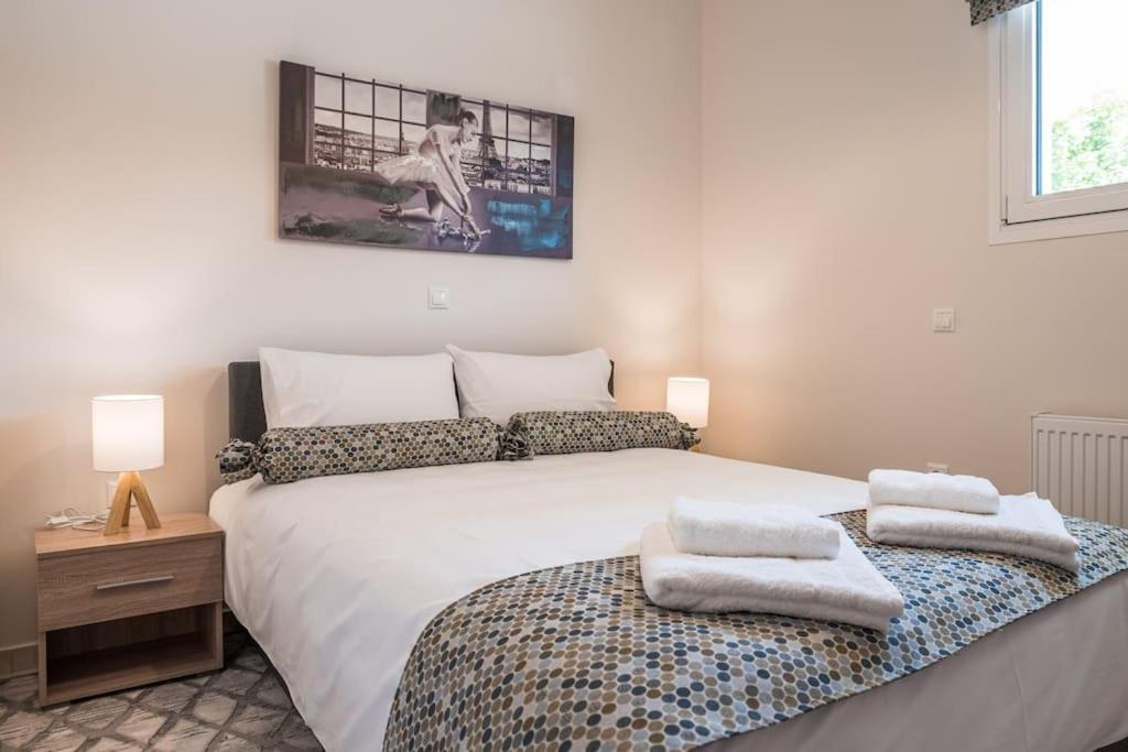נאפפליו Effie'S Two Bedroom Apartment מראה חיצוני תמונה